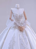 Romantic Women's Ball Gown Sweetheart With Long Sleeves Appliqued White Lace Satin Sweep Train Wedding Dresses HZ0311