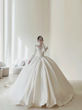 Timeless Women's White Wedding Dress With Lace for Bride Applique Bride Dress V Neck Ball Gowns HZ0311