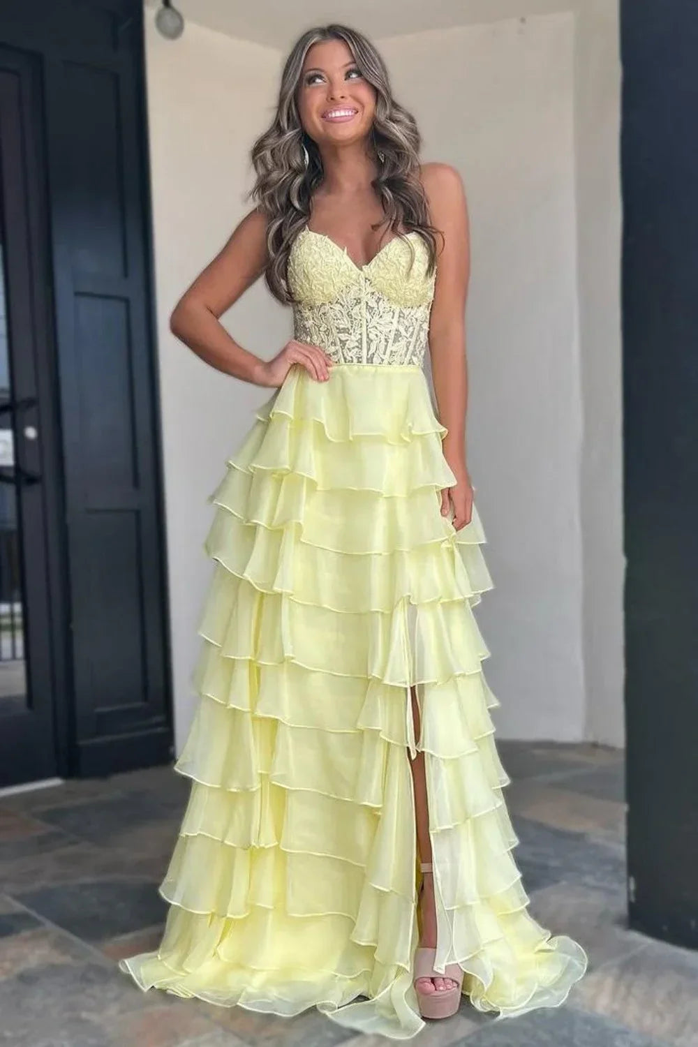 A line Sweetheart Pale Yellow Chiffon Flowy Ruffle Long Formal Gowns Prom Dresses Evening Dress HZ0311